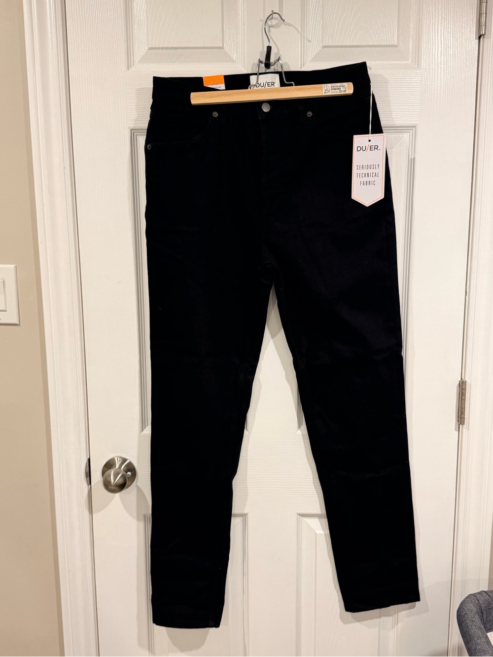BNWT DU/ER Women's Black Slim Jeans